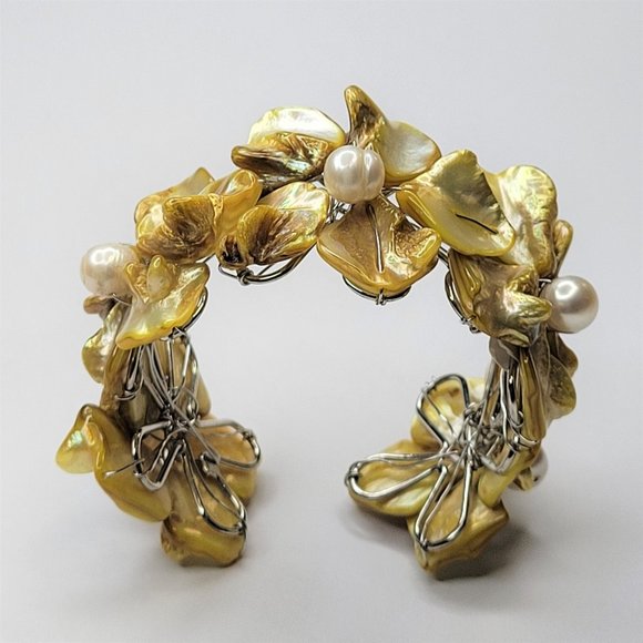 Yellow Shell and Pearl Adjustable Cuff Bracelet Bangle - NEW - Picture 11 of 13